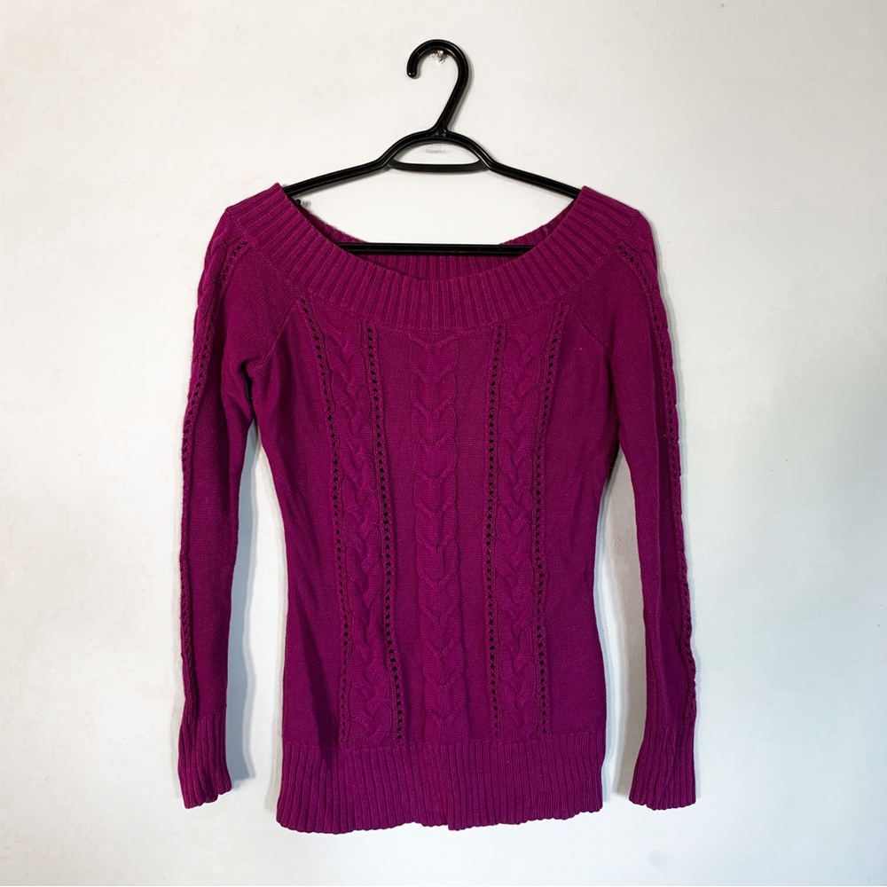 Guess • Cable Knit Sweater